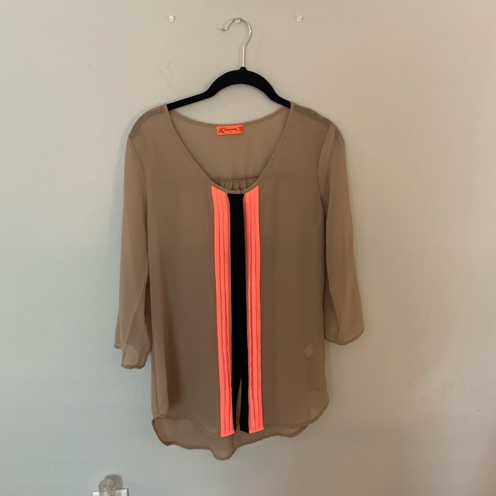 🎈Spoiled Top Bottom Down Shirt size S
